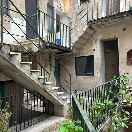 Hiera Favignana بيت ضيافة *